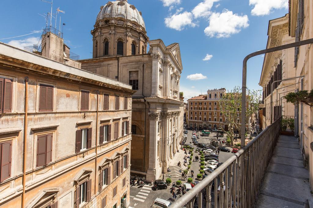 The Spanish Suite Campo De' Fiori Рим Екстер'єр фото