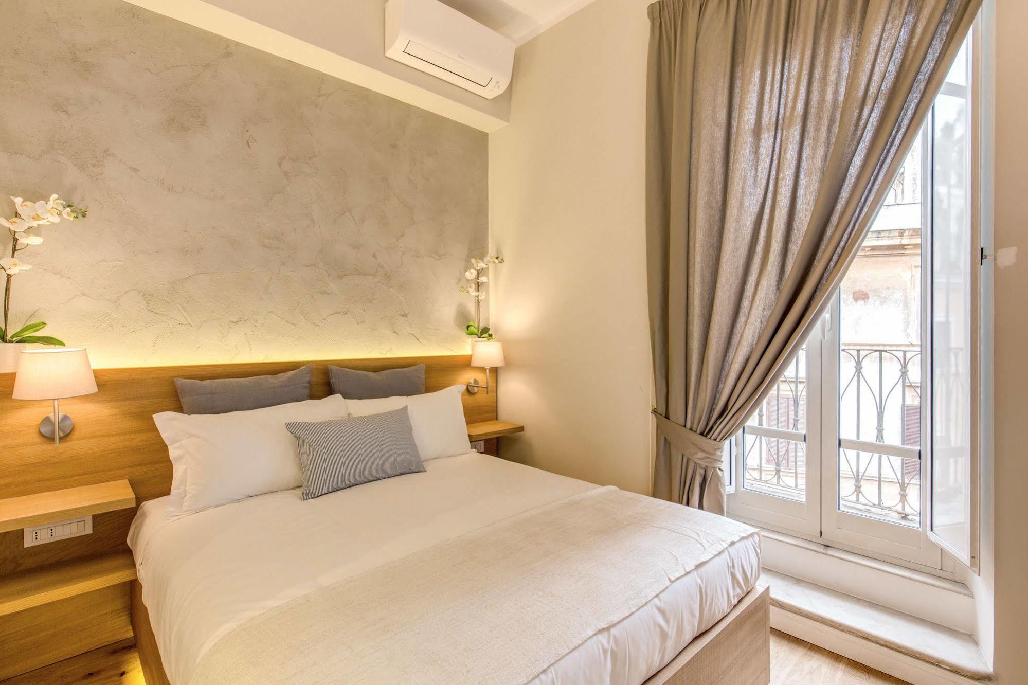 The Spanish Suite Campo De' Fiori Рим Екстер'єр фото