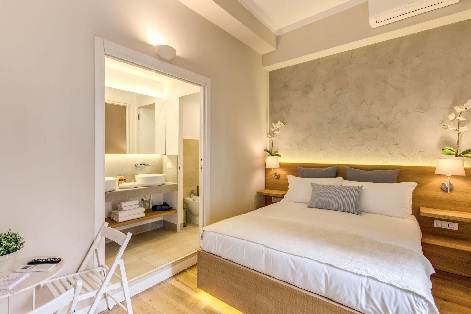 The Spanish Suite Campo De' Fiori Рим Екстер'єр фото